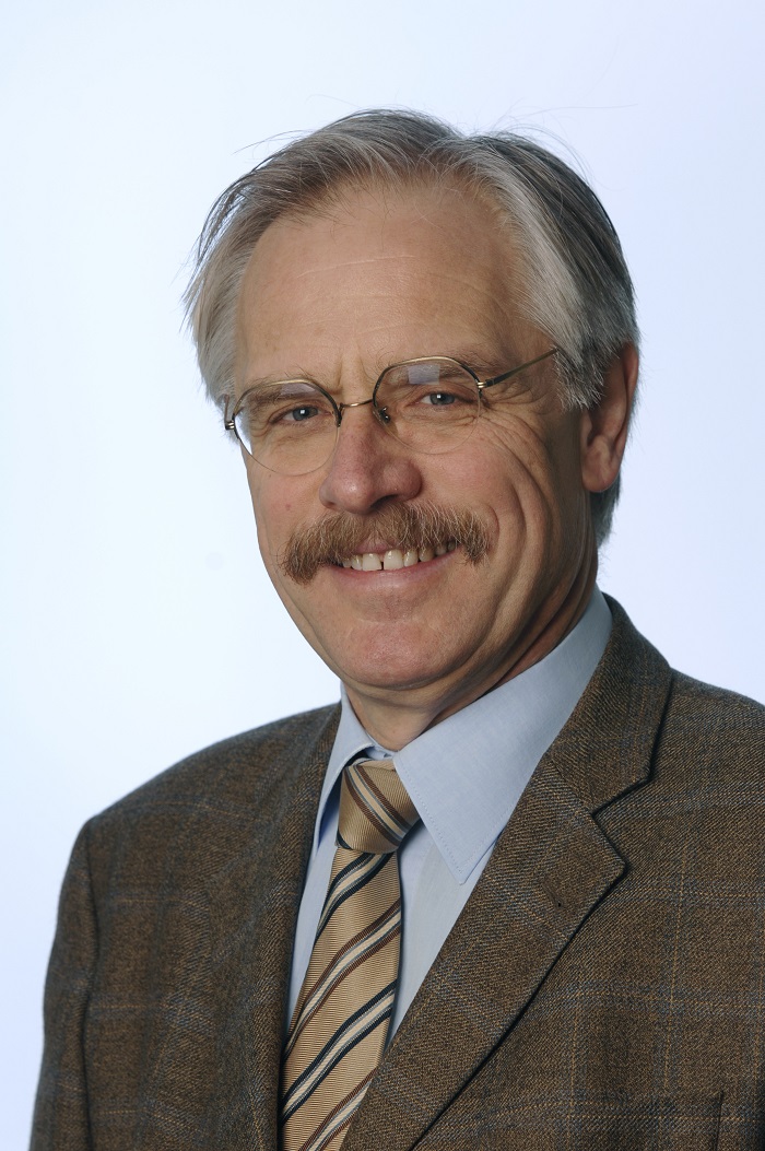 Dr. Hermann Onusseit